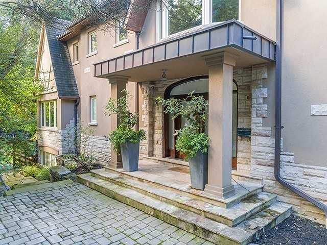 38 Old Yonge St, House detached with 5 bedrooms, 8 bathrooms and 8 parking in Toronto ON | Image 1