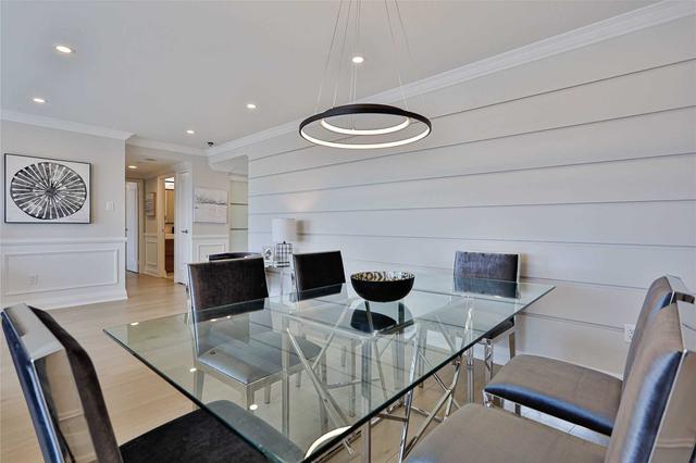 1705 - 7601 Bathurst St, Condo with 2 bedrooms, 2 bathrooms and 1 parking in Vaughan ON | Image 2