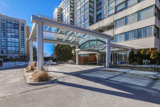 1004 - 20 Harding Blvd W, Condo with 2 bedrooms, 2 bathrooms and 1 parking in Richmond Hill ON | Image 12