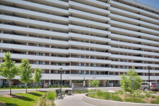 504 - 80 Inverlochy Blvd, Condo with 3 bedrooms, 2 bathrooms and 1 parking in Markham ON | Image 12