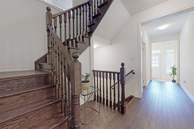 25 Boone Cres, House detached with 4 bedrooms, 4 bathrooms and 4 parking in Vaughan ON | Image 26
