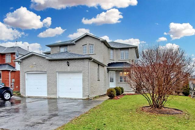 1598 Fieldgate Dr, House semidetached with 3 bedrooms, 3 bathrooms and 3 parking in Oshawa ON | Image 12