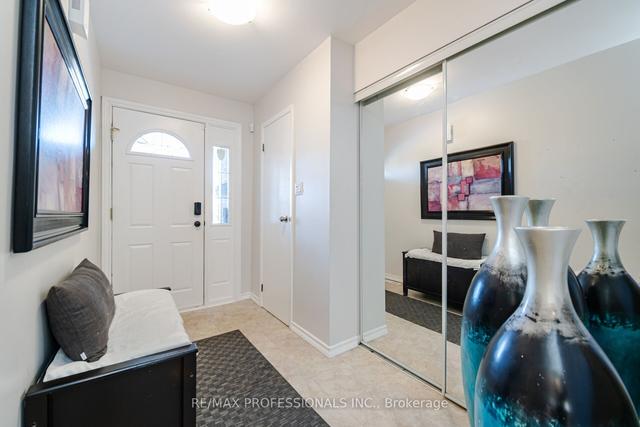 82 Laurier Ave, House detached with 3 bedrooms, 3 bathrooms and 3 parking in Milton ON | Image 36