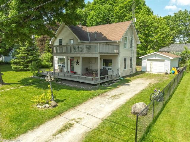 50 North Water Street, House detached with 4 bedrooms, 2 bathrooms and 5 parking in Kawartha Lakes ON | Image 39