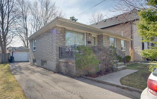 159 Goulding Ave, House detached with 3 bedrooms, 2 bathrooms and 5 parking in Toronto ON | Image 12