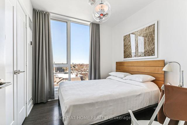 615 - 1 Belsize Dr, Condo with 2 bedrooms, 2 bathrooms and 1 parking in Toronto ON | Image 10