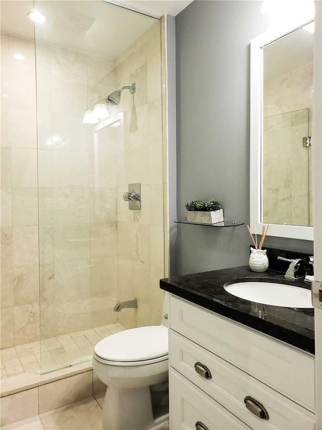 425 - 20 Burkebrook Pl, Condo with 1 bedrooms, 2 bathrooms and 2 parking in Toronto ON | Image 18