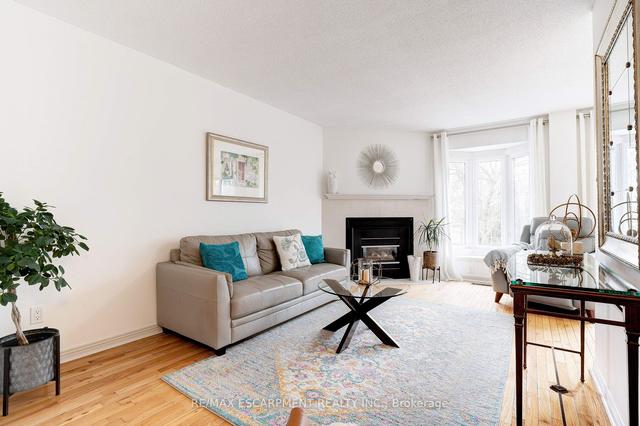 7 - 3115 New St, Townhouse with 2 bedrooms, 3 bathrooms and 2 parking in Burlington ON | Image 27