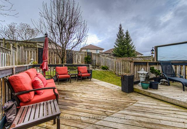 524 Windflower Cres, House detached with 3 bedrooms, 2 bathrooms and 3 parking in Kitchener ON | Image 26