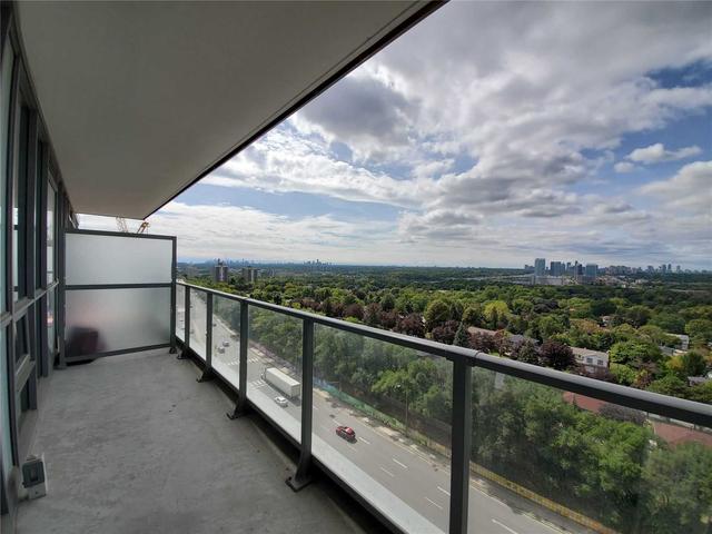 1001 - 52 Forest Manor Rd, Condo with 1 bedrooms, 1 bathrooms and 1 parking in Toronto ON | Image 2
