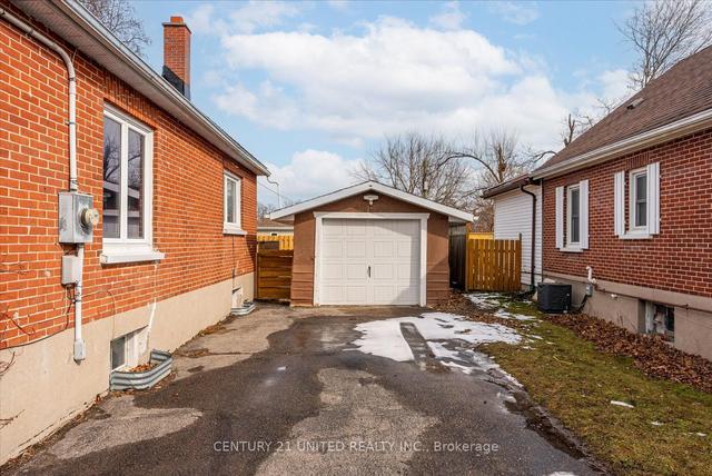 80 Lynch St, House detached with 3 bedrooms, 2 bathrooms and 4 parking in Peterborough ON | Image 35