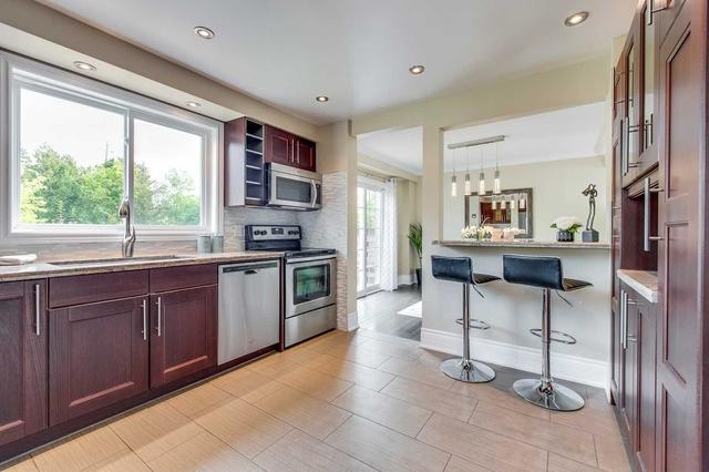 1385 Sixth Line, House detached with 3 bedrooms, 4 bathrooms and 7 parking in Oakville ON | Image 8