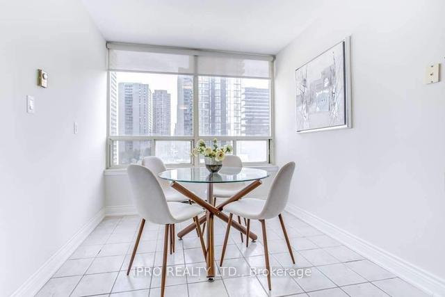 706 - 30 Greenfield Ave, Condo with 2 bedrooms, 2 bathrooms and 2 parking in Toronto ON | Image 8