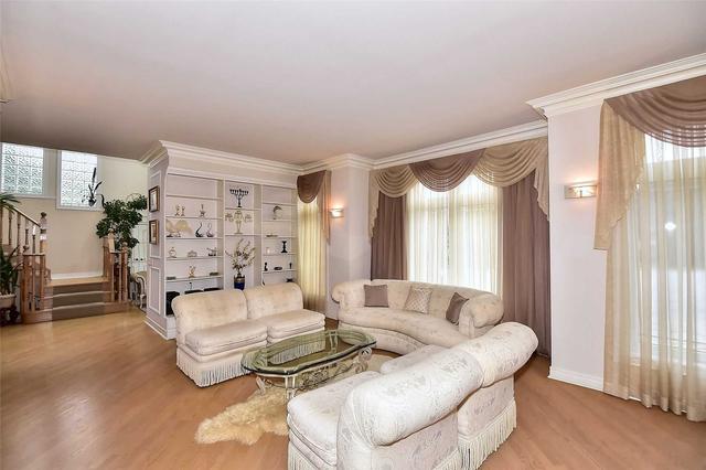 16 Catalda Crt, House detached with 4 bedrooms, 5 bathrooms and 4 parking in Toronto ON | Image 30