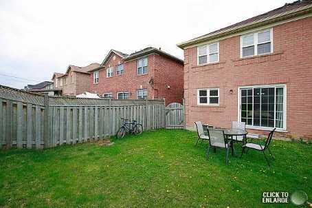80 Mount Ranier Cres, House semidetached with 3 bedrooms, 3 bathrooms and 2 parking in Brampton ON | Image 9