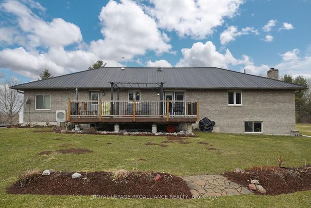 317 Countryman Rd, House detached with 3 bedrooms, 3 bathrooms and 22 parking in Tweed ON | Image 25