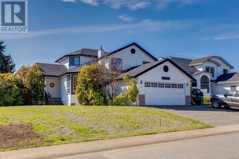 5955 Devon Pl, House detached with 4 bedrooms, 3 bathrooms and 4 parking in Nanaimo BC | Card Image