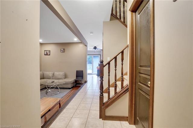 330 Brookhaven Place, House detached with 3 bedrooms, 1 bathrooms and 3 parking in London ON | Image 1