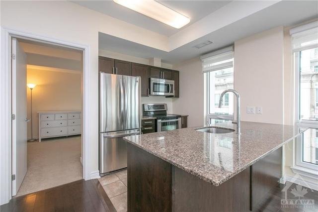 2301 - 234 Rideau Street, Condo with 2 bedrooms, 2 bathrooms and 1 parking in Ottawa ON | Image 9