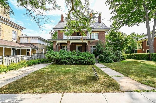39 William Street, House detached with 7 bedrooms, 3 bathrooms and 3 parking in Brantford ON | Image 45