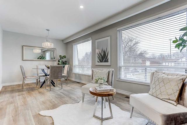 199 Edmonton Dr, House semidetached with 4 bedrooms, 2 bathrooms and 4 parking in Toronto ON | Image 6