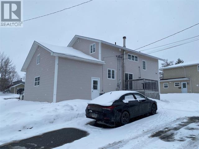 84 Bennett Drive Drive, House detached with 4 bedrooms, 2 bathrooms and null parking in Gander NL | Image 3