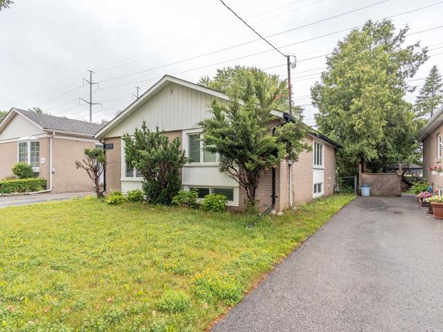 140 Benleigh Dr, House detached with 3 bedrooms, 2 bathrooms and 5 parking in Toronto ON | Image 23