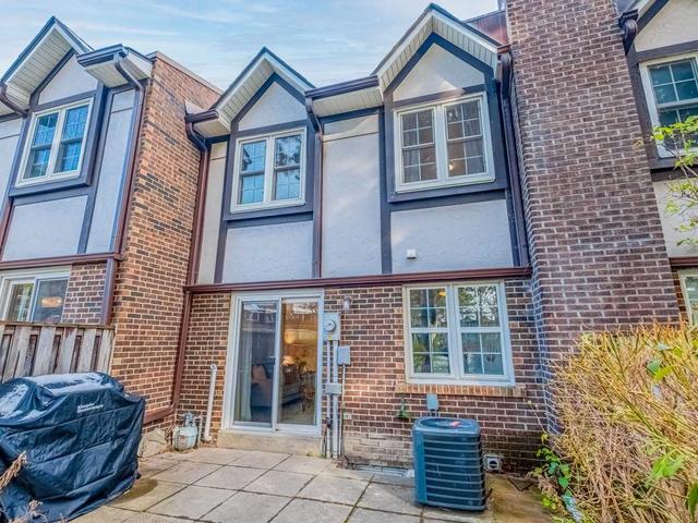 33 - 2120 Rathburn Rd E, Townhouse with 3 bedrooms, 4 bathrooms and 2 parking in Mississauga ON | Image 17
