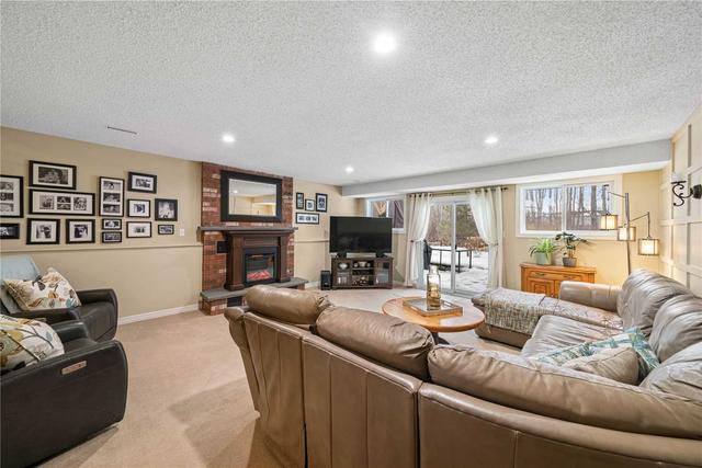 263 Glenabbey Dr, House detached with 4 bedrooms, 2 bathrooms and 5 parking in Clarington ON | Image 13