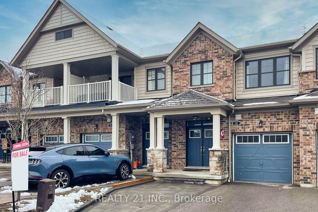 10 Blackpool Lane N, House attached with 3 bedrooms, 3 bathrooms and 4 parking in East Gwillimbury ON | Image 1