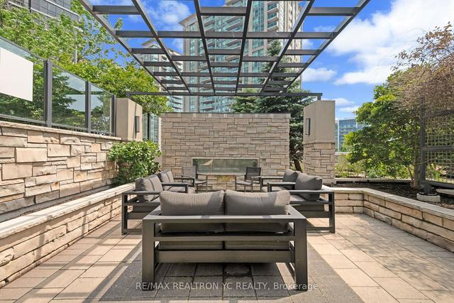 1925 - 5 Sheppard Ave E, Condo with 2 bedrooms, 2 bathrooms and 1 parking in Toronto ON | Image 30
