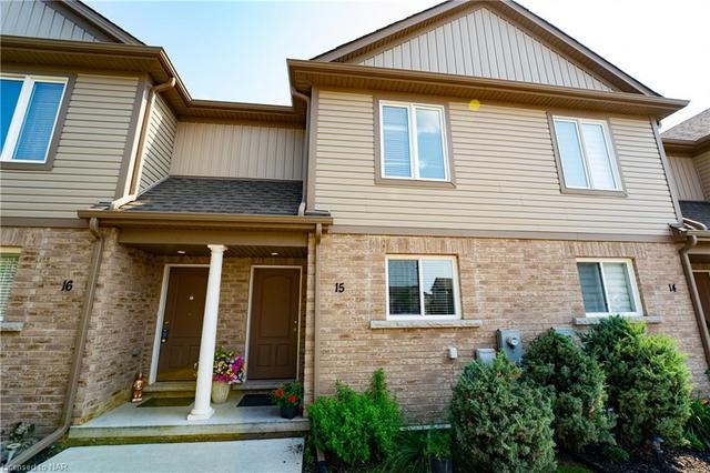 15 - 6118 Kelsey Crescent, House attached with 3 bedrooms, 2 bathrooms and null parking in Niagara Falls ON | Image 2