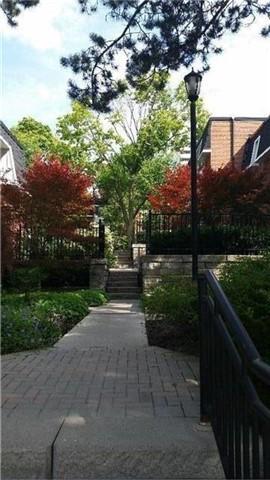 42 - 96 George Henry Blvd, Townhouse with 3 bedrooms, 2 bathrooms and 1 parking in Toronto ON | Image 4
