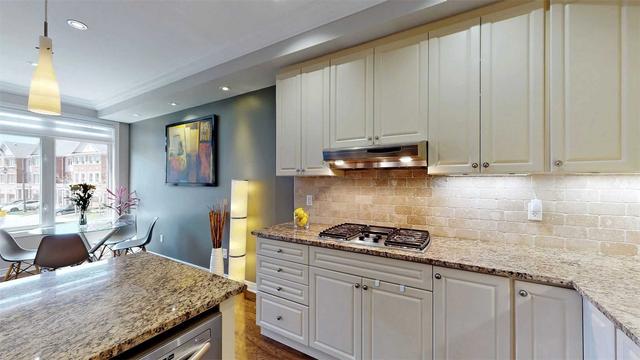 8 - 5700 Long Valley Rd, Townhouse with 3 bedrooms, 4 bathrooms and 2 parking in Mississauga ON | Image 9