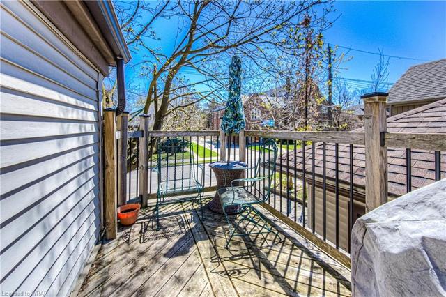 227 Weber Street E, House detached with 3 bedrooms, 2 bathrooms and 4 parking in Kitchener ON | Image 32