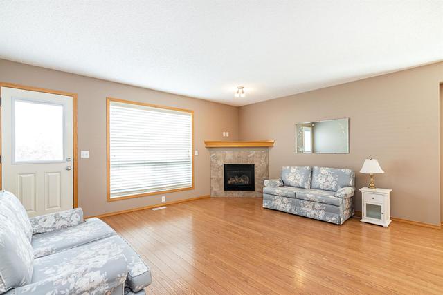 478 Jenkins Drive, Home with 2 bedrooms, 1 bathrooms and 1 parking in Red Deer County AB | Image 17