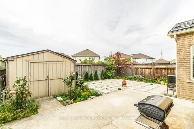 252 Thorner Dr, House detached with 4 bedrooms, 4 bathrooms and 6 parking in Hamilton ON | Image 7