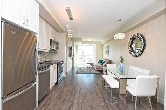 401 - 210 Sabina Dr, Condo with 1 bedrooms, 1 bathrooms and 1 parking in Oakville ON | Image 13