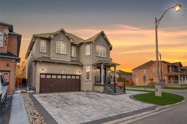 2 Blazing Star Dr, House detached with 4 bedrooms, 6 bathrooms and 6 parking in Brampton ON | Image 12