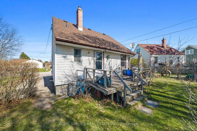 19 Fraser St, House detached with 2 bedrooms, 2 bathrooms and 2 parking in Port Hope ON | Image 19