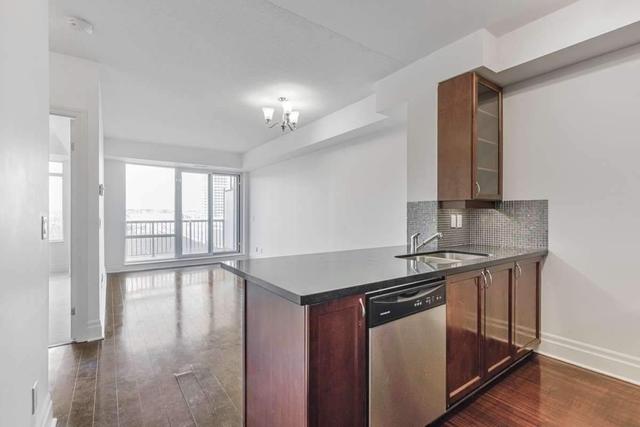 204 - 151 Upper Duke Cres, Condo with 1 bedrooms, 1 bathrooms and 1 parking in Markham ON | Image 3