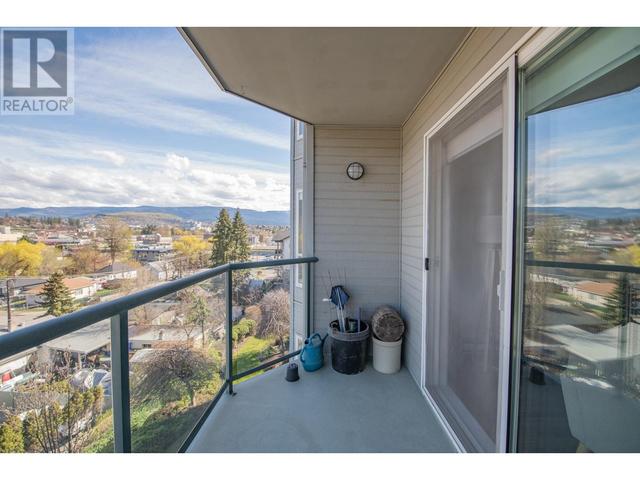 307 - 3221 Centennial Drive, Condo with 2 bedrooms, 2 bathrooms and null parking in Vernon BC | Image 8
