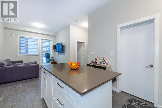 106 - 2843 Jacklin Rd, Condo with 2 bedrooms, 2 bathrooms and 1 parking in Langford BC | Image 5