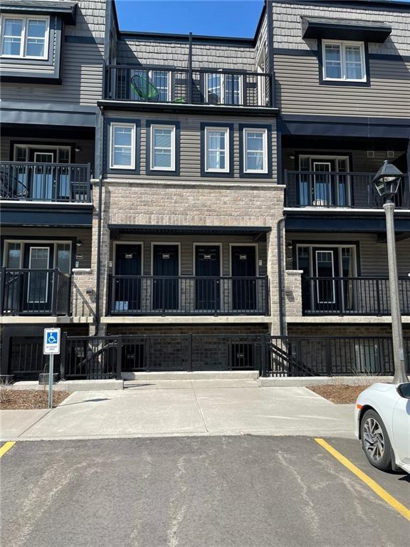 24h - 1989 Ottawa Street S, House attached with 2 bedrooms, 1 bathrooms and 1 parking in Kitchener ON | Image 1