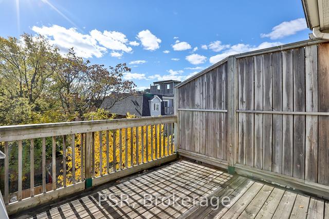 1003 College St, Townhouse with 3 bedrooms, 3 bathrooms and 1 parking in Toronto ON | Image 28