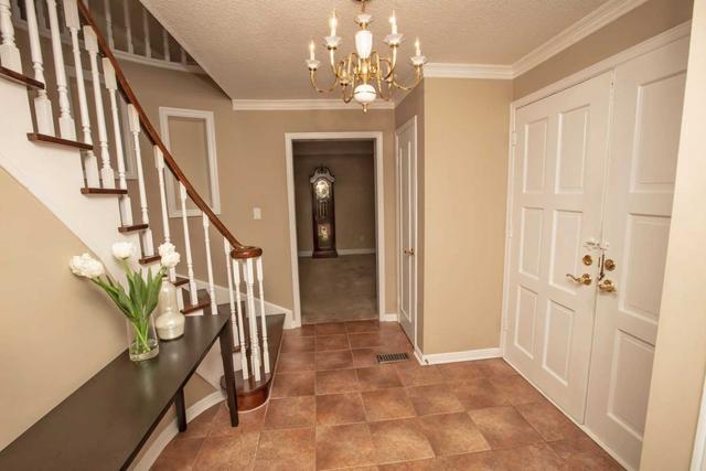 539 Isabella Ave, House detached with 4 bedrooms, 4 bathrooms and 4 parking in Mississauga ON | Image 38
