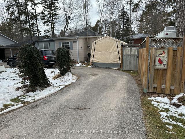 2204 Wards Lane, House detached with 2 bedrooms, 2 bathrooms and 6 parking in Innisfil ON | Image 23