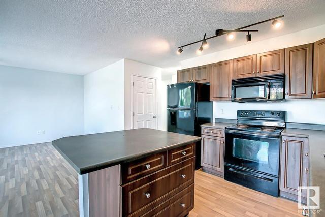 1628 Melrose Place Pl Sw Sw, House semidetached with 3 bedrooms, 2 bathrooms and null parking in Edmonton AB | Card Image