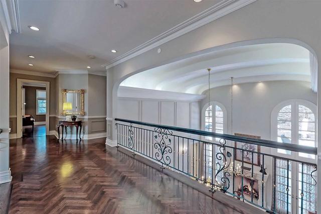 41 Honey Locust Crt, House detached with 5 bedrooms, 8 bathrooms and 24 parking in Vaughan ON | Image 18