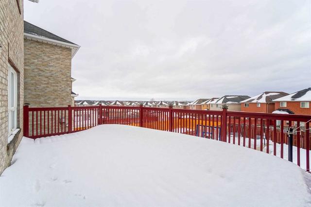 45 Albright Rd, House detached with 3 bedrooms, 4 bathrooms and 6 parking in Brampton ON | Image 35